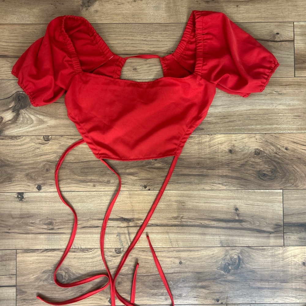 Short Sleeve Crop
